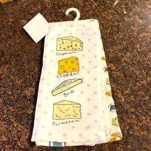 Kitchen Towels. Envogue. Cheese Themed. NWT!!!